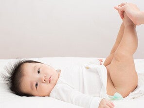 Kenali Perbedaan Ruam Popok Bayi dan Dermatitis Atopik Kenali Perbedaan Ruam Popok Bayi dan Dermatitis Atopik