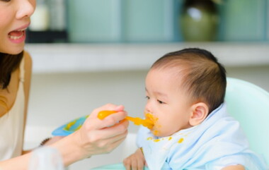 Panduan Jadwal Makan Bayi 6-12 Bulan