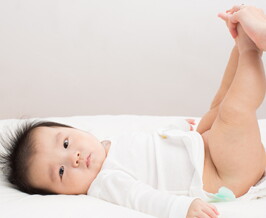 Kenali Perbedaan Ruam Popok Bayi dan Dermatitis Atopik