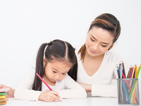 Kenali Tahapan Perkembangan Bahasa Anak Usia Dini