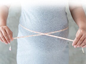 Hamil dengan Barat Badan Kurang Dari Normal