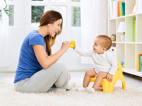 Tips Menghindarkan si Kecil dari Keterlambatan Berbicara