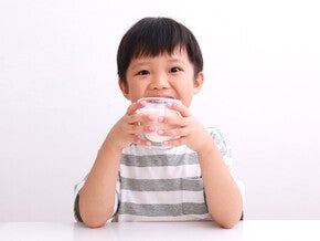 Mams, Kenalan Yuk dengan Susu Sapi A2 yang Baik untuk Pertumbuhan Anak