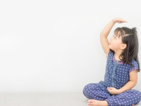 Tahapan Perkembangan Anak 2 Tahun dan Cara Mengukurnya Tahapan Perkembangan Anak 2 Tahun dan Cara Mengukurnya