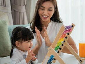 Minyak Ikan untuk Kecerdasan Otak Anak: Fakta atau Mitos?  