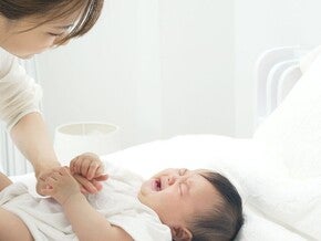 Growth Spurt pada Bayi: Kenapa Jadi Rewel dan Sering Menyusu?