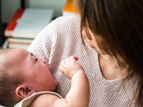 Arti Nafas Bayi Grok Grok dan Kapan Mam Harus Khawatir