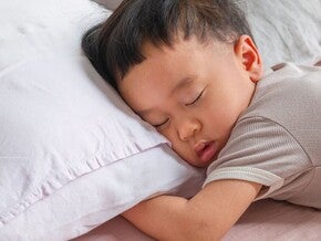Anak Lemas dan Tidur Terus_Cek Penyebab dan Cara Mengatasinya
