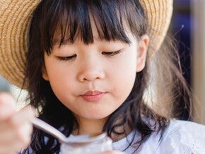 Mam, Ini 7 Manfaat Yogurt untuk Anak