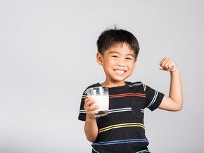 Nutrisi Susu untuk Daya Tahan Tubuh Anak yang Perlu Diperhatikan