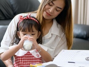 Cara Menjadi Anak Pintar_ Peran Genetik, Nutrisi, dan Stimulasi Belajar