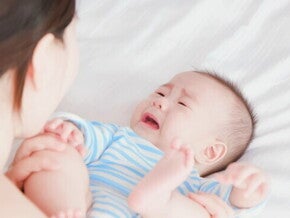 Bayi Tidak Bisa BAB: Ini Penyebab dan Cara Mengatasinya  