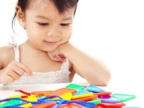 Seru! Ini 5 Rekomendasi Permainan Edukasi untuk Mam dan Si Kecil