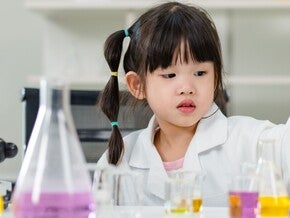 Ciri-Ciri Anak Pintar dan Berbakat yang Sering Terlewat[