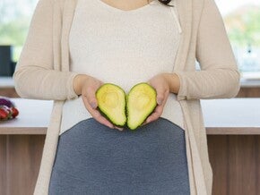 Mengenal Manfaat Alpukat untuk Ibu Hamil. Yuk, Simak!