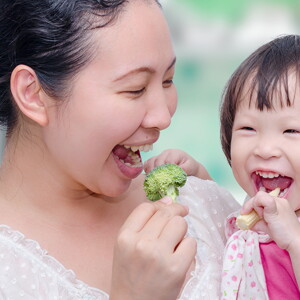 Nutrisi Terbaik untuk Mam yang Sedang Menyusui