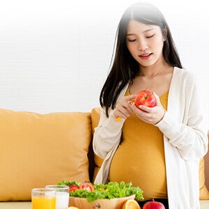 9 Pantangan Makanan bagi Ibu Hamil