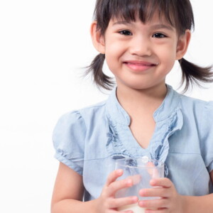 Nutrisi Penting pada Susu Anak untuk Usia 4 Tahun   