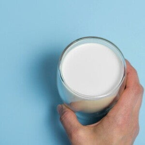 Memahami Human Milk Fortifier dan Fungsinya untuk Si Kecil