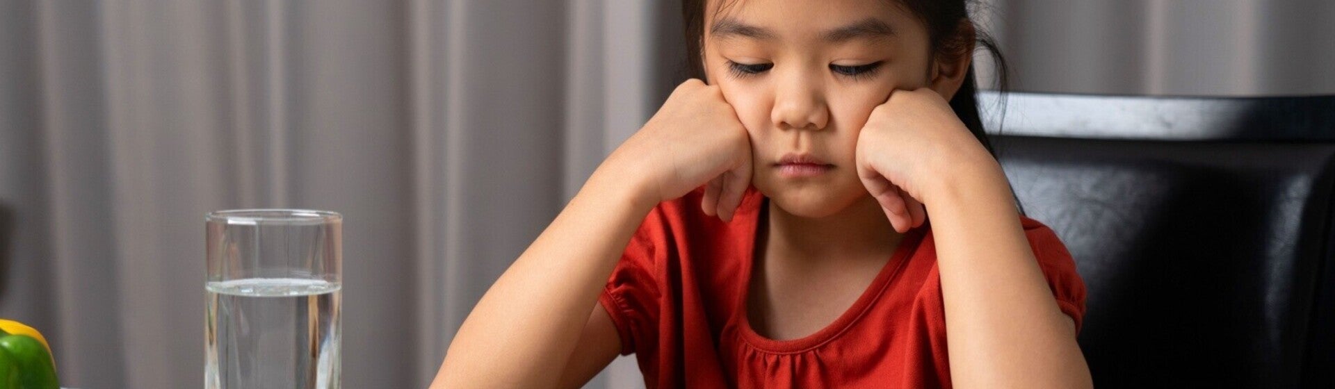 5 Ciri Anak Kekurangan Zat Besi dan Sumber Makanannya