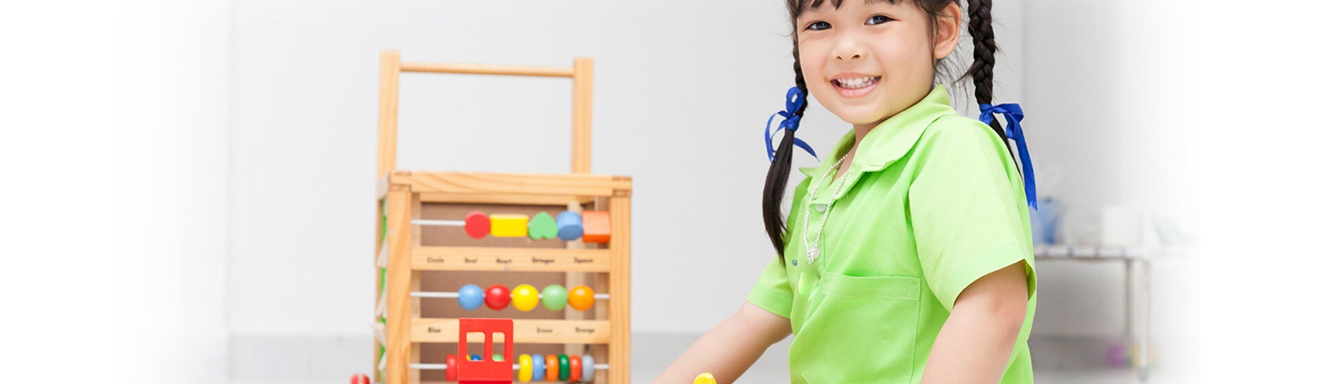 Mainan yang Baik untuk Si Kecil Sesuai Tahapan Umurnya