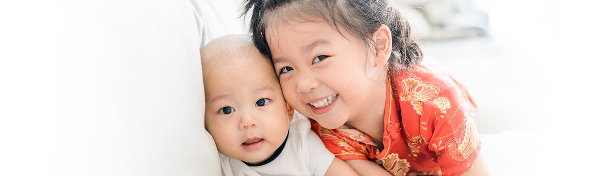 Mengajarkan Anak Untuk Saling Menyayangi Mengajarkan Anak Untuk Saling Menyayangi