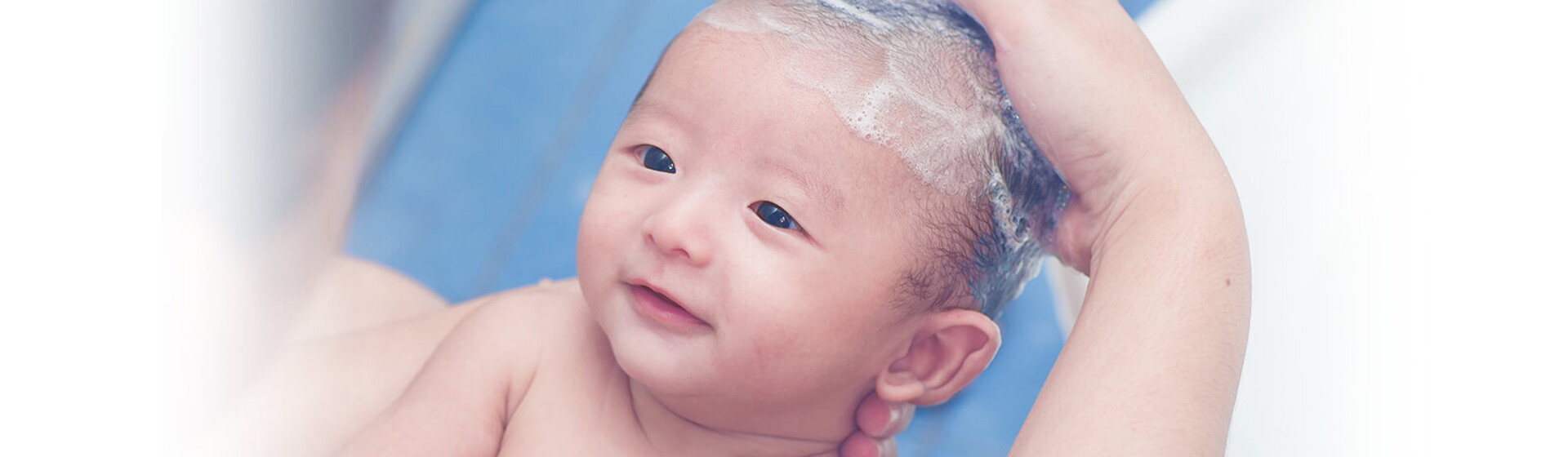Bagaimana memandikan bayi baru lahir