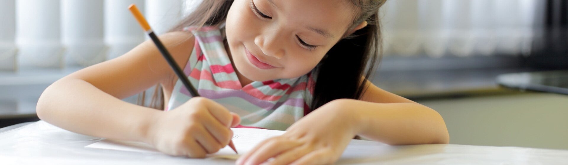 Gaya Belajar Anak Usia Dini: Visual, Auditori, dan Kinestetik Gaya Belajar Anak Usia Dini: Visual, Auditori, dan Kinestetik