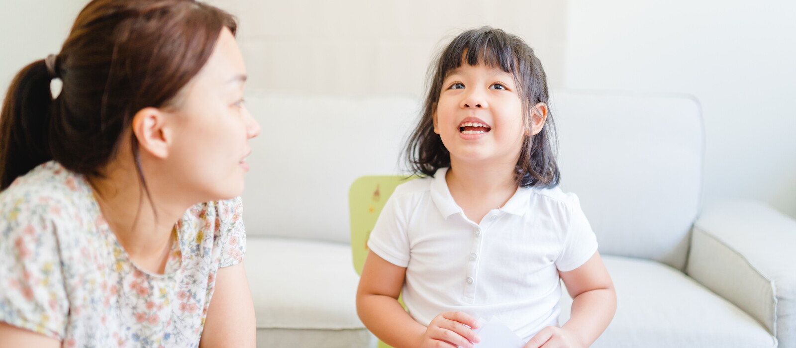 Mam, Kenalilah Tanda dan Cara Stimulasi Anak Bicara Berikut Ini